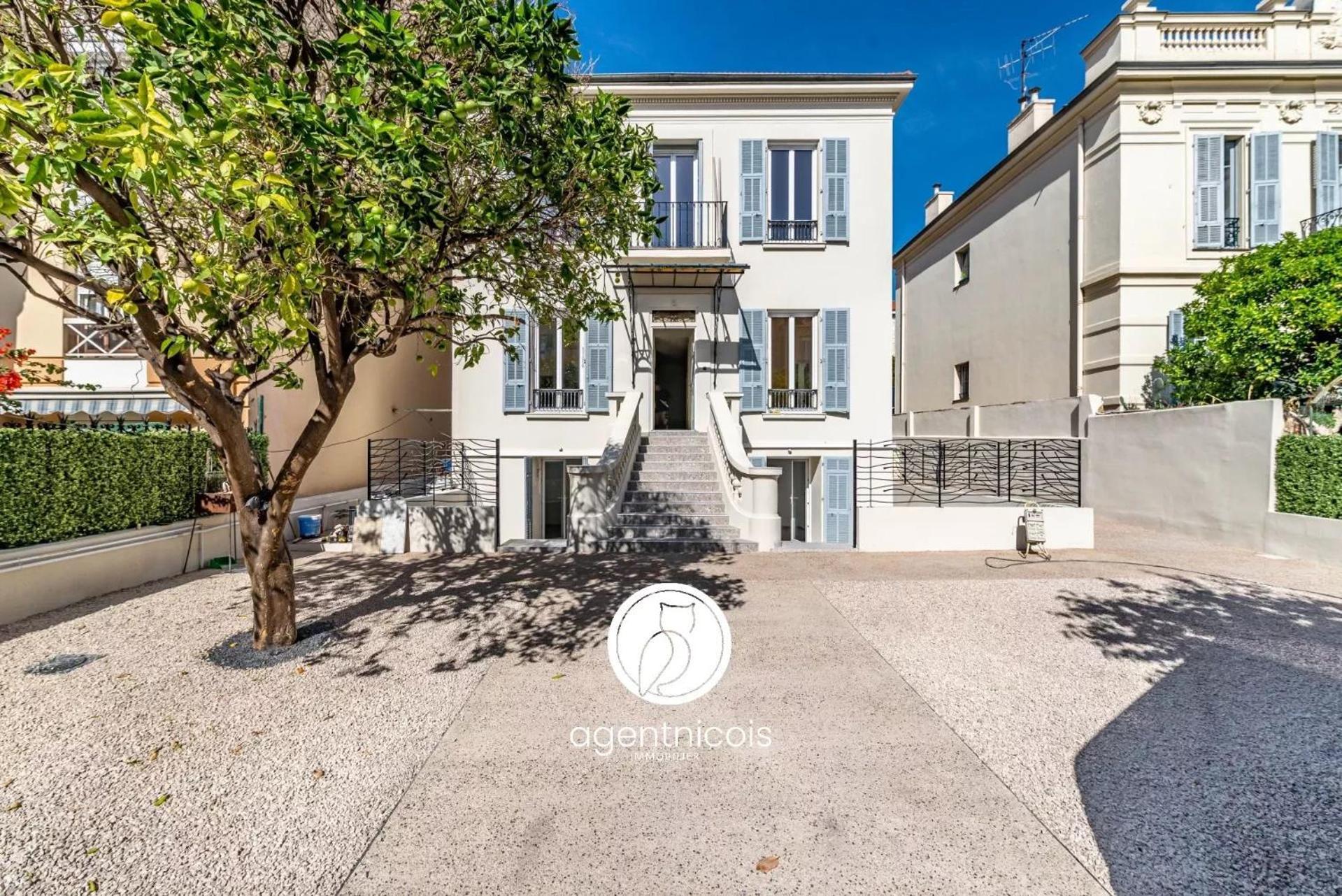 Le Valrose Cocon Urbain Au Coeur De Nice Souplex Exterior foto